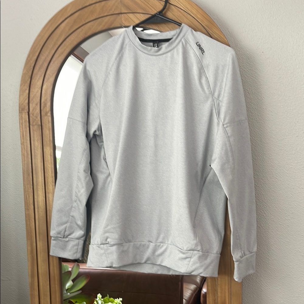 UNRL Gray Crewneck Men's Sweatshirt